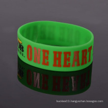 Factory custom green silicone bracelet / glow in dark silicone wrist band